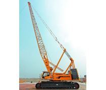 履帶吊車(chē) 重型工程中的移動(dòng)起重機(jī)